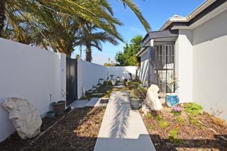 4 Bedroom Property for Sale in West Beach Western Cape